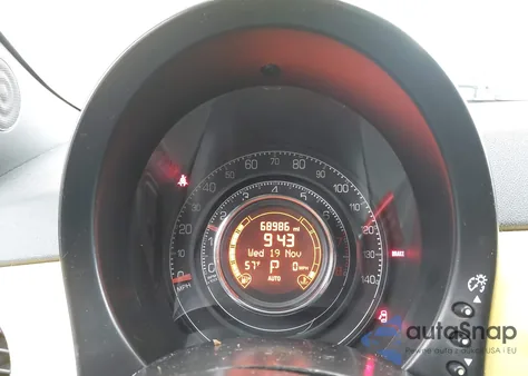 2013 Fiat 500 Sport z USA, uszkodzony, nr VIN 3C3CFFBR8DT740144